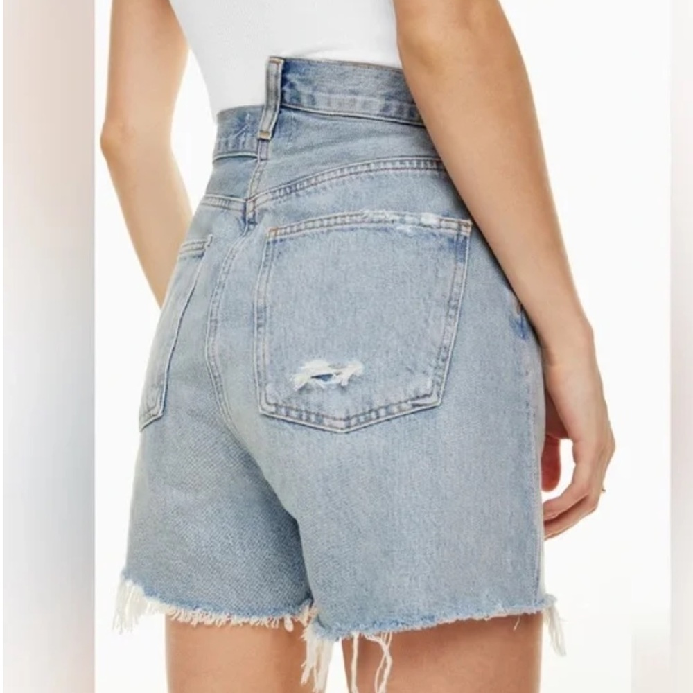 AGOLDE Crisscross denim cut off shorts women’s size 32